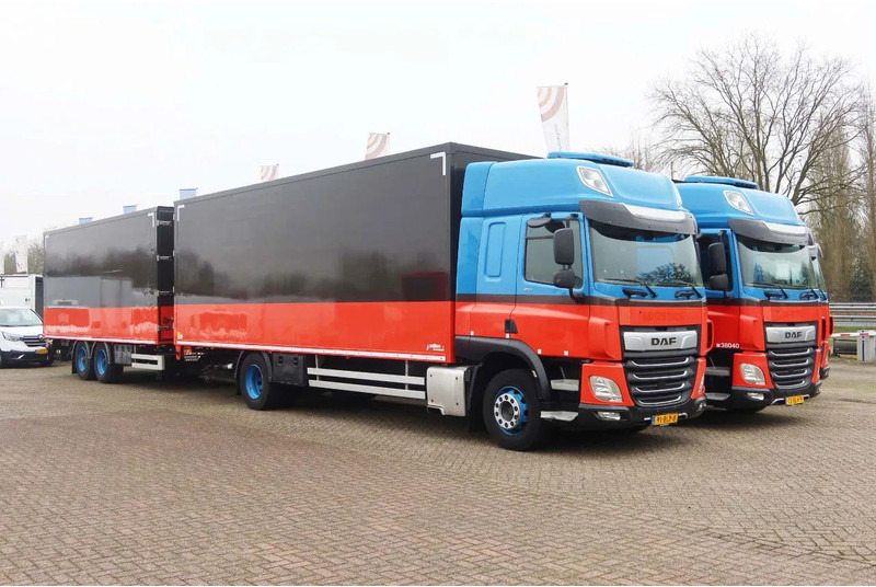 DAF CF 410 Bakwagen + trailer 2x Dhollandia 2000 KG klep - Camión caja cerrada: foto 2 DAF CF 410 Bakwagen + trailer 2x Dhollandia 2000 KG klep - Camión caja cerrada: foto 2