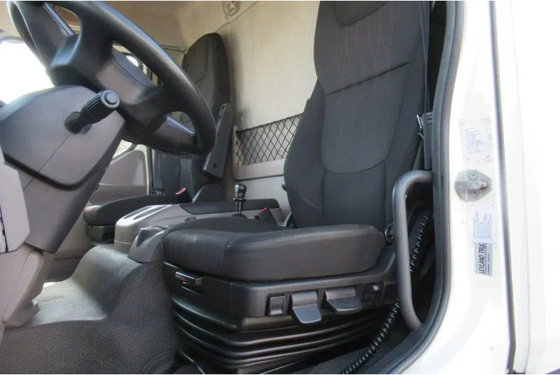 DAF LF 55 320 Euro 6 - Camión caja cerrada: foto 5 DAF LF 55 320 Euro 6 - Camión caja cerrada: foto 5