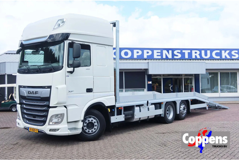 DAF XF 480 106 XF 480 - Camión portavehículos: foto 1 DAF XF 480 106 XF 480 - Camión portavehículos: foto 1