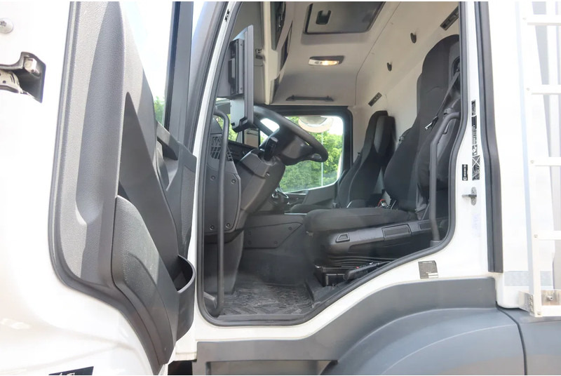 Mercedes-Benz Actros 2530 L Koel/Vries + Laadklep DHollandia 2500kg 5 STUK IN VOORRAAD! - Camión frigorífico: foto 5 Mercedes-Benz Actros 2530 L Koel/Vries + Laadklep DHollandia 2500kg 5 STUK IN VOORRAAD! - Camión frigorífico: foto 5