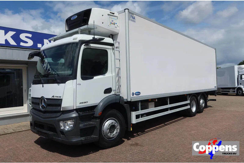 Mercedes-Benz Actros 2530 L Koel/Vries + Laadklep DHollandia 2500kg 5 STUK IN VOORRAAD! - Camión frigorífico: foto 1 Mercedes-Benz Actros 2530 L Koel/Vries + Laadklep DHollandia 2500kg 5 STUK IN VOORRAAD! - Camión frigorífico: foto 1