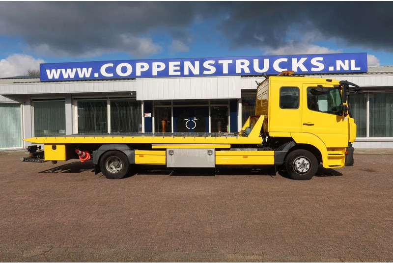 Mercedes-Benz Atego 1221 L Takel wagen 6 Persoons - Camión portavehículos: foto 2 Mercedes-Benz Atego 1221 L Takel wagen 6 Persoons - Camión portavehículos: foto 2