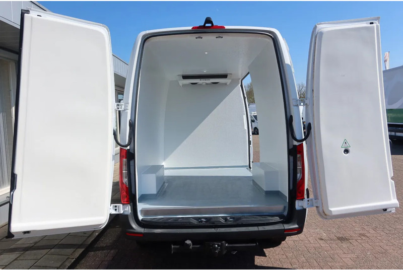 Mercedes-Benz Sprinter 316 Koel/Vries L2/H2 Trekhaak 3500kg - Furgoneta frigorifica: foto 4 Mercedes-Benz Sprinter 316 Koel/Vries L2/H2 Trekhaak 3500kg - Furgoneta frigorifica: foto 4