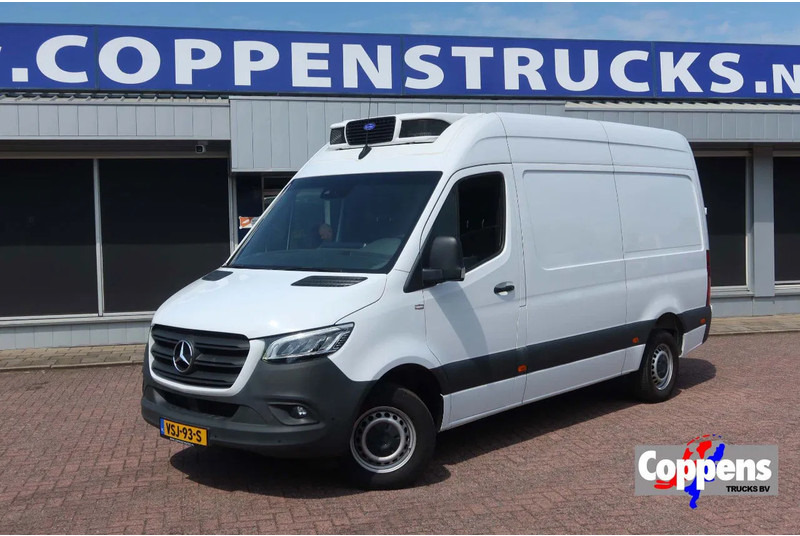 Mercedes-Benz Sprinter 317 Koel/Vries L2/H2 220 Volt stekker - Furgoneta frigorifica: foto 1 Mercedes-Benz Sprinter 317 Koel/Vries L2/H2 220 Volt stekker - Furgoneta frigorifica: foto 1