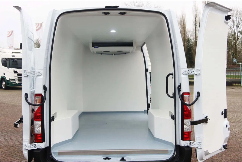 Renault Master Koel/Vries/verwarmen 220 volt stekker Carrier Xarios 350 135 PK - Furgoneta frigorifica: foto 4 Renault Master Koel/Vries/verwarmen 220 volt stekker Carrier Xarios 350 135 PK - Furgoneta frigorifica: foto 4