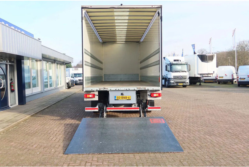 Camión caja cerrada Volvo FE 250 Bakwagen + Dhollandia klep 2500 KG. 49.000 KM!!: foto 17