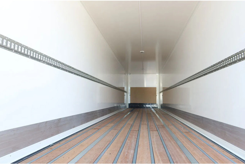 Wielton 3 Asser. Gesloten met Dhollandia klep 2500 kg Lift as - Semirremolque caja cerrada: foto 4 Wielton 3 Asser. Gesloten met Dhollandia klep 2500 kg Lift as - Semirremolque caja cerrada: foto 4