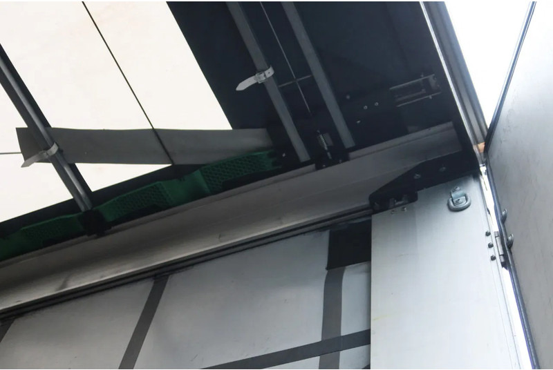 Wielton Mega Trailer with Terberg King Lifter contruction. Kooiaap aansluiting € 17.950.- netto. - Semirremolque lona: foto 5 Wielton Mega Trailer with Terberg King Lifter contruction. Kooiaap aansluiting € 17.950.- netto. - Semirremolque lona: foto 5