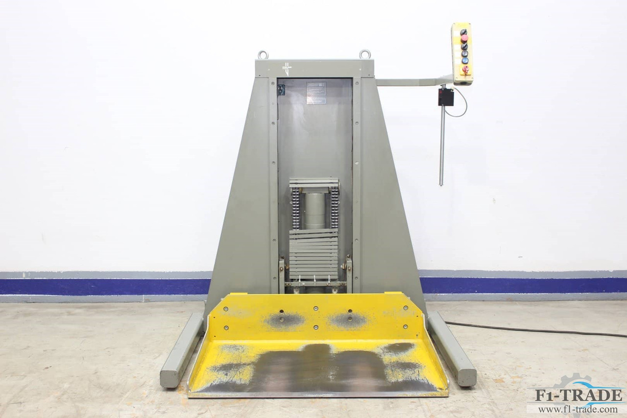 Polar L-1000-W-3 - Apilador: foto 1 Polar L-1000-W-3 - Apilador: foto 1