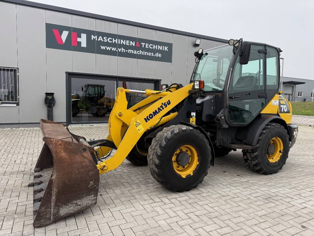 Komatsu WA 70-5 - Cargadora de ruedas: foto 1 Komatsu WA 70-5 - Cargadora de ruedas: foto 1