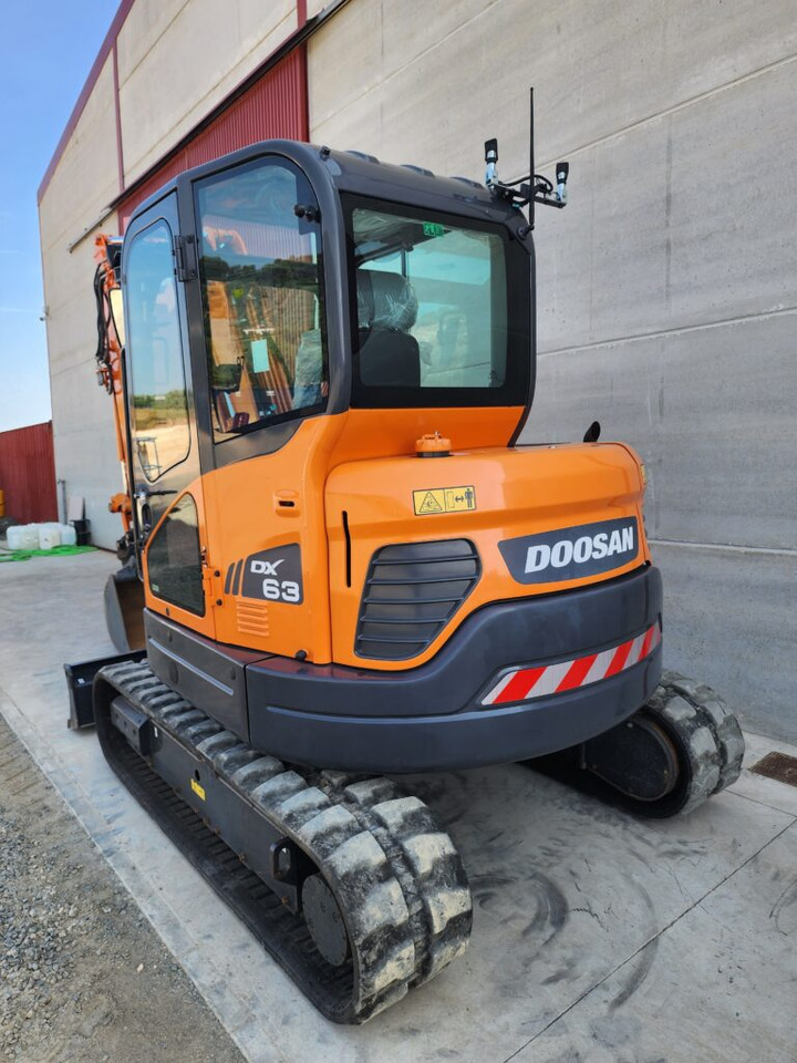DOOSAN DX63R-3 - Miniexcavadora: foto 3 DOOSAN DX63R-3 - Miniexcavadora: foto 3