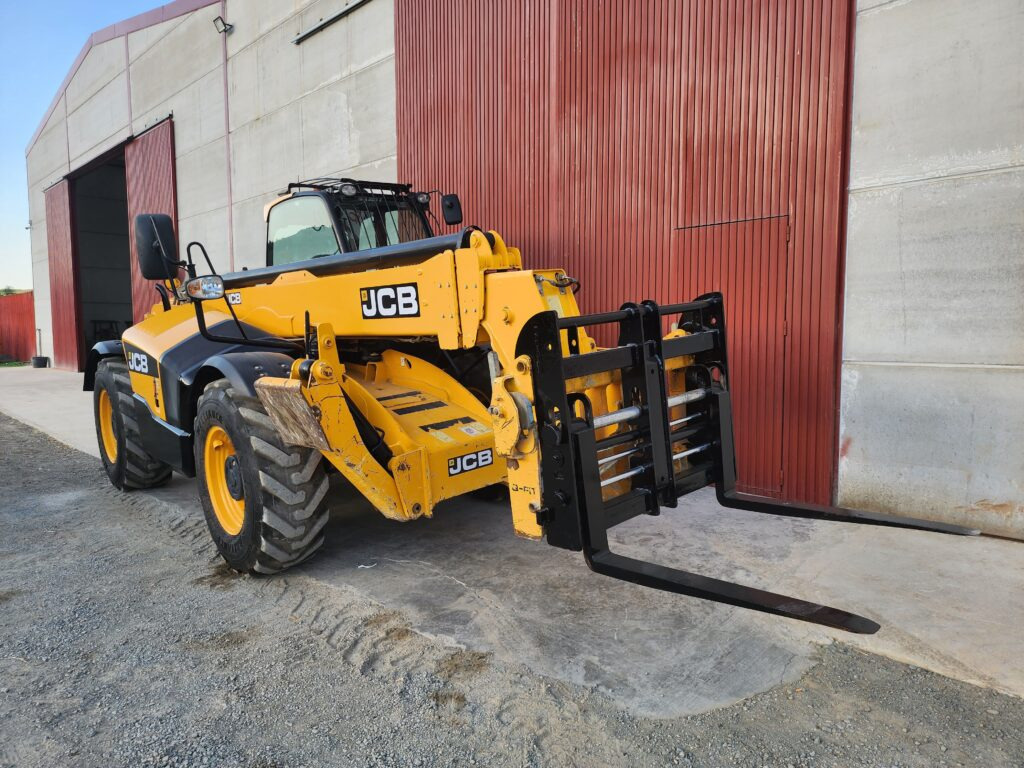 JCB 540-140 HI VIZ - Manipulador telescópico: foto 3 JCB 540-140 HI VIZ - Manipulador telescópico: foto 3