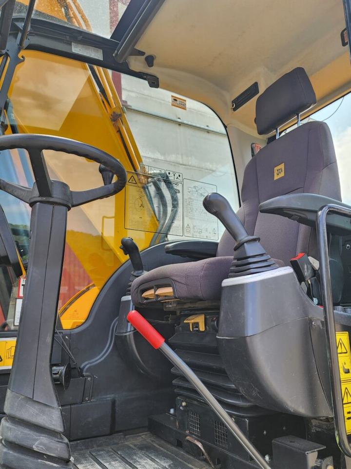 Excavadora de ruedas JCB JS160W T4F: foto 9