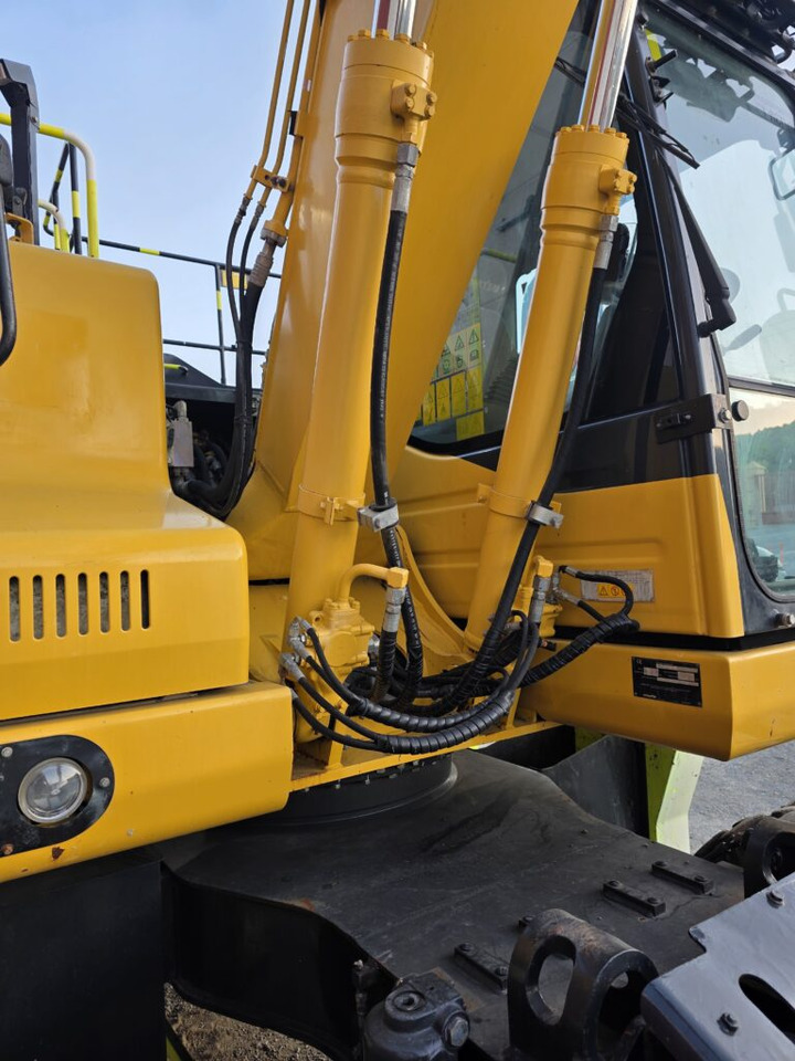 KOMATSU PW148-11 - Excavadora de ruedas: foto 4 KOMATSU PW148-11 - Excavadora de ruedas: foto 4