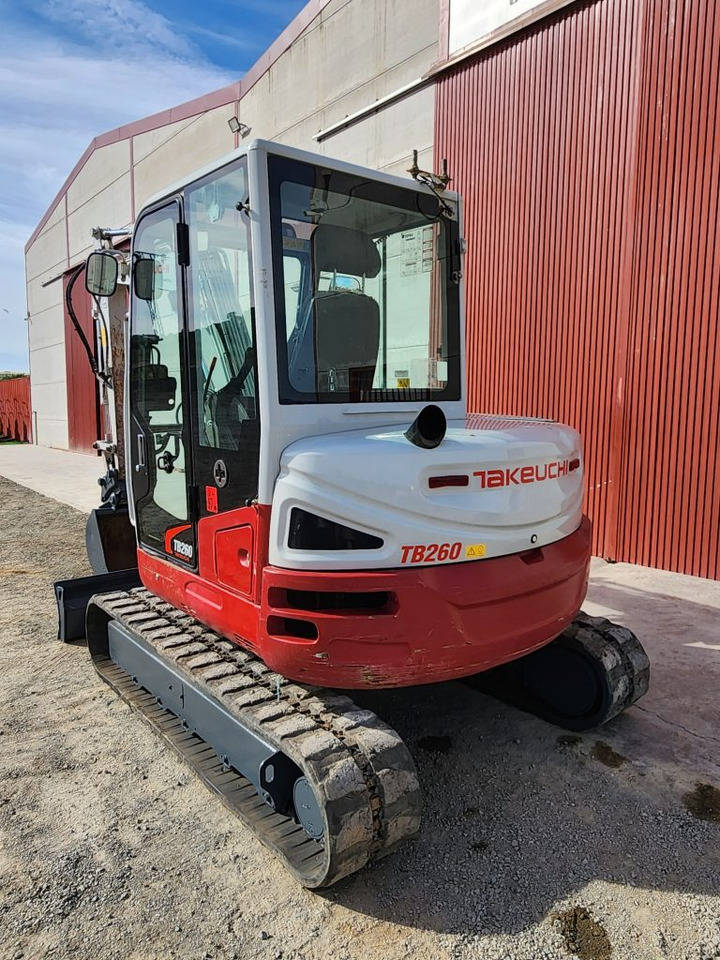 TAKEUCHI TB260 - Miniexcavadora: foto 2 TAKEUCHI TB260 - Miniexcavadora: foto 2