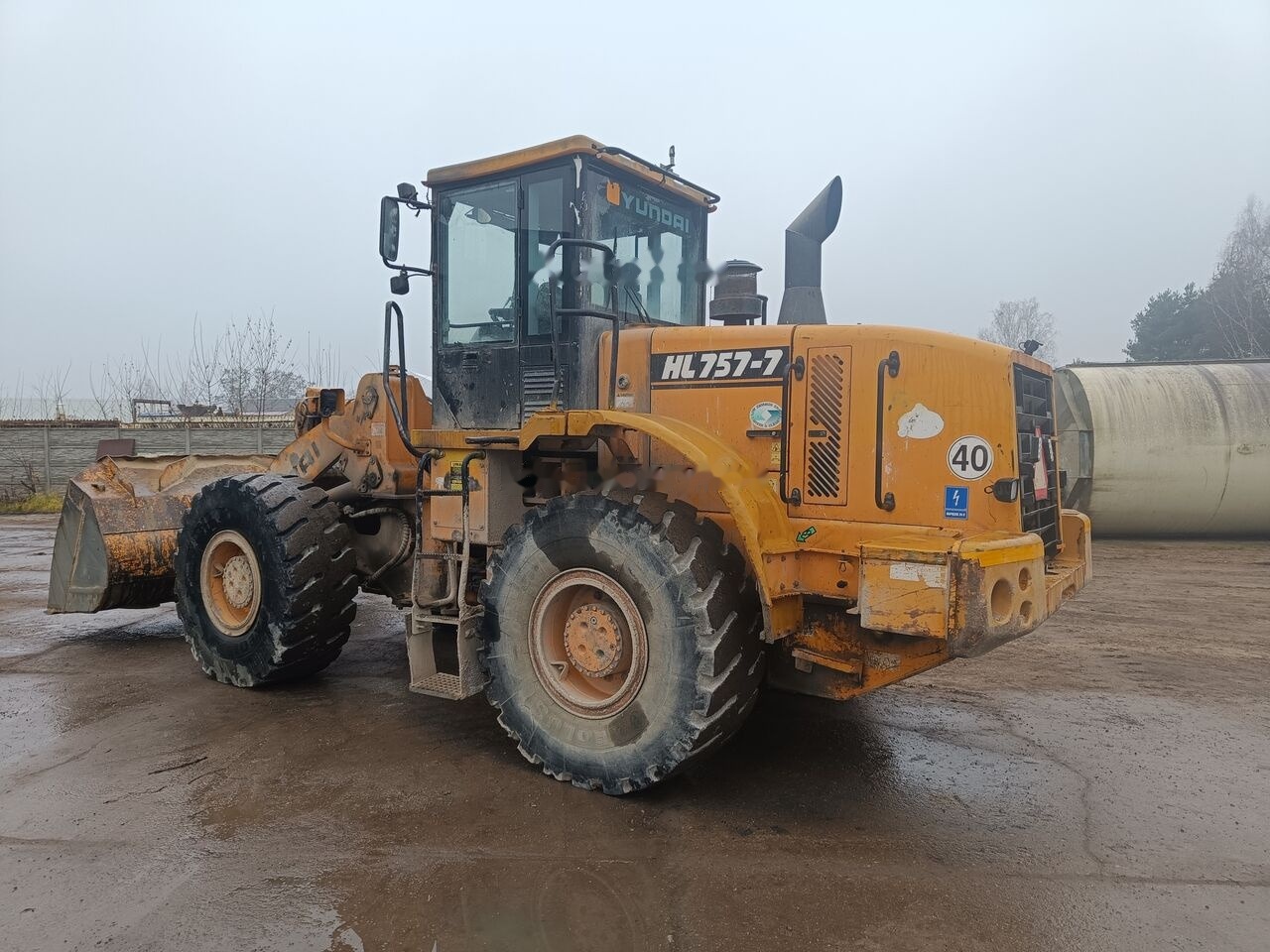 Hyundai HL757-7 - Cargadora de ruedas: foto 3 Hyundai HL757-7 - Cargadora de ruedas: foto 3
