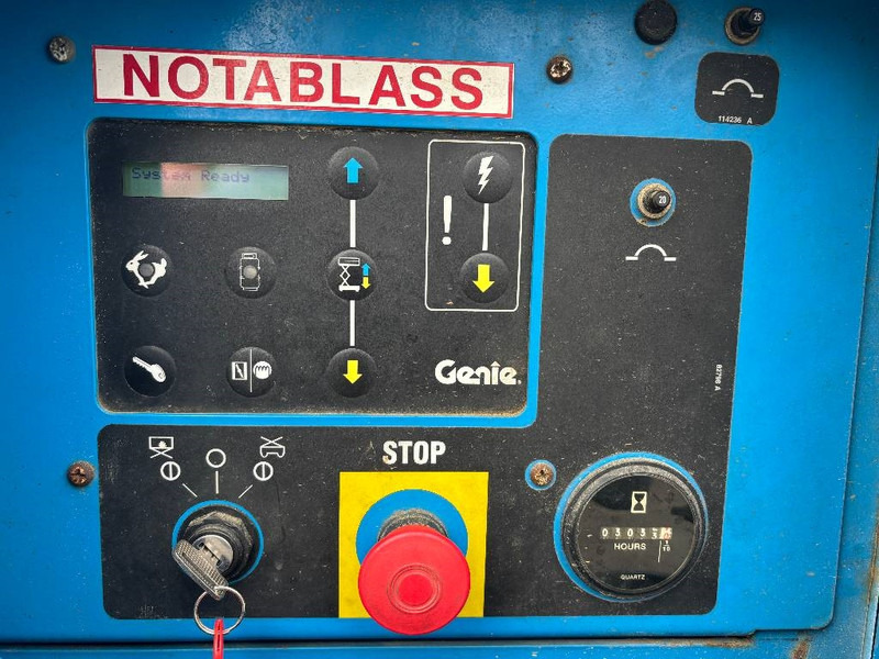 Plataforma de tijeras Genie GS 4390 RT 15,11m Diesel Scherenarbeitsbühne: foto 6 Plataforma de tijeras Genie GS 4390 RT 15,11m Diesel Scherenarbeitsbühne: foto 6