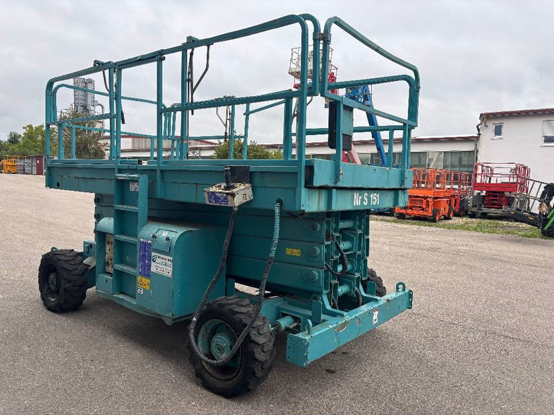 Haulotte H 12 SDX 12m Diesel Scherenarbeitsbühne - Plataforma de tijeras: foto 4 Haulotte H 12 SDX 12m Diesel Scherenarbeitsbühne - Plataforma de tijeras: foto 4