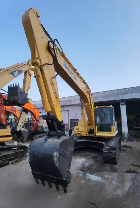 2022 model Komatsu 22 ton PC220-8 crawler digger PC200 Cheap used Original Japan PC220-8N crawler excavator original - Excavadora de cadenas: foto 5 2022 model Komatsu 22 ton PC220-8 crawler digger PC200 Cheap used Original Japan PC220-8N crawler excavator original - Excavadora de cadenas: foto 5