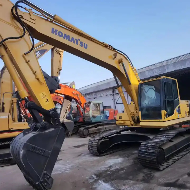 2022 model Komatsu 22 ton PC220-8 crawler digger PC200 Cheap used Original Japan PC220-8N crawler excavator original - Excavadora de cadenas: foto 1 2022 model Komatsu 22 ton PC220-8 crawler digger PC200 Cheap used Original Japan PC220-8N crawler excavator original - Excavadora de cadenas: foto 1