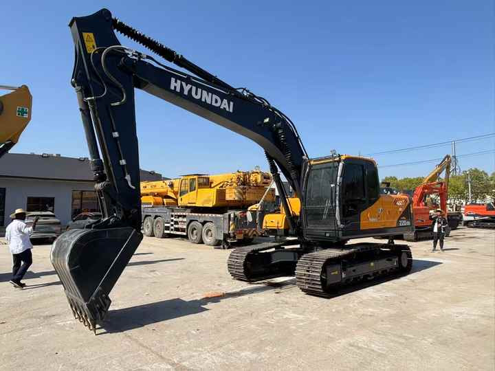 2024 New Hyundai HX220L Crawler Excavator South Korea Made ,22ton Tracked Shovel HX220 Hyundai HX220 Crawler Excavator - Excavadora: foto 3 2024 New Hyundai HX220L Crawler Excavator South Korea Made ,22ton Tracked Shovel HX220 Hyundai HX220 Crawler Excavator - Excavadora: foto 3