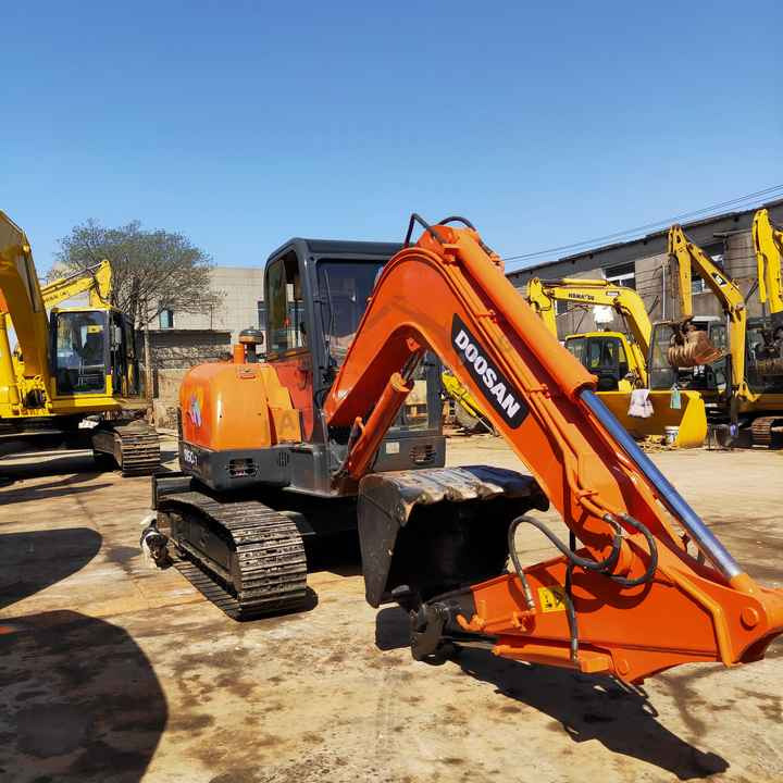 Awesome Performance Korea Imported Small Scale Used Doosan Dh60 Dh55 Dh150 Dx60 Dx225 Excavator - Excavadora de cadenas: foto 5 Awesome Performance Korea Imported Small Scale Used Doosan Dh60 Dh55 Dh150 Dx60 Dx225 Excavator - Excavadora de cadenas: foto 5