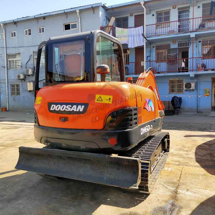 Awesome Performance Korea Imported Small Scale Used Doosan Dh60 Dh55 Dh150 Dx60 Dx225 Excavator - Excavadora de cadenas: foto 4 Awesome Performance Korea Imported Small Scale Used Doosan Dh60 Dh55 Dh150 Dx60 Dx225 Excavator - Excavadora de cadenas: foto 4