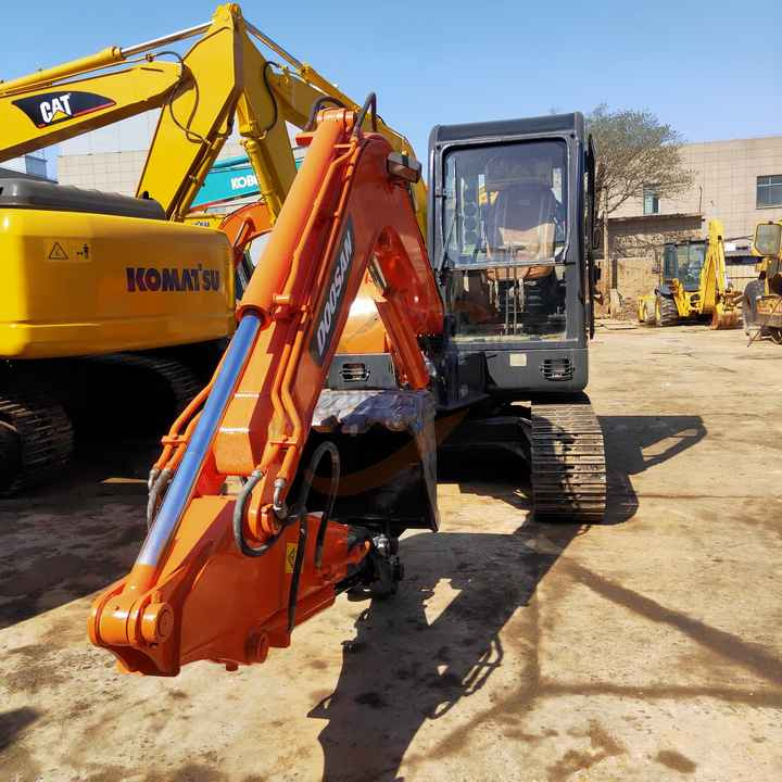 Awesome Performance Korea Imported Small Scale Used Doosan Dh60 Dh55 Dh150 Dx60 Dx225 Excavator in China - Excavadora de cadenas: foto 1 Awesome Performance Korea Imported Small Scale Used Doosan Dh60 Dh55 Dh150 Dx60 Dx225 Excavator in China - Excavadora de cadenas: foto 1