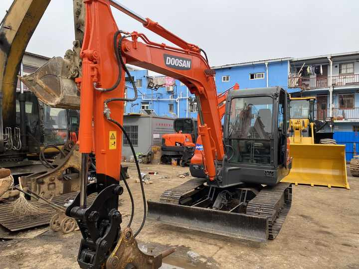 Excavadora de cadenas Awesome Performance Korea Imported Small Scale Used Doosan Dx60 Excavator in Shanghai: foto 6