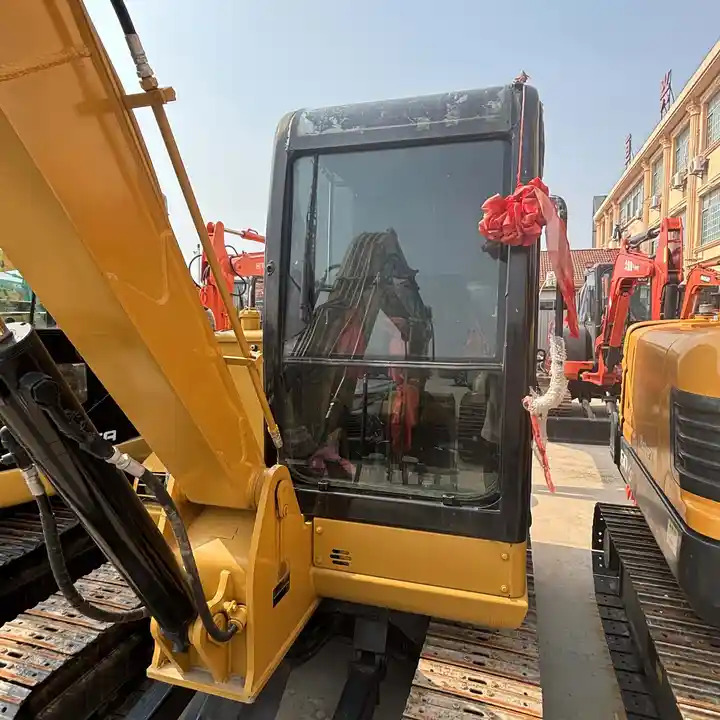 Cat mini excavator 306D 6ton free shipping with mini excavator bucket - Excavadora de cadenas: foto 5 Cat mini excavator 306D 6ton free shipping with mini excavator bucket - Excavadora de cadenas: foto 5