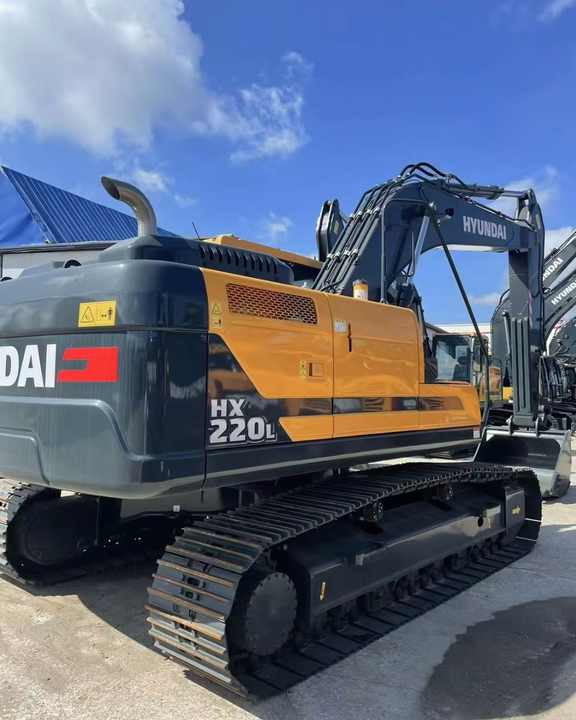 Certificated High Quality Hyundai 220LC Excavator 220lc-9s HX220L 220HD 22 Tons Excavator for Sale - Excavadora: foto 2 Certificated High Quality Hyundai 220LC Excavator 220lc-9s HX220L 220HD 22 Tons Excavator for Sale - Excavadora: foto 2