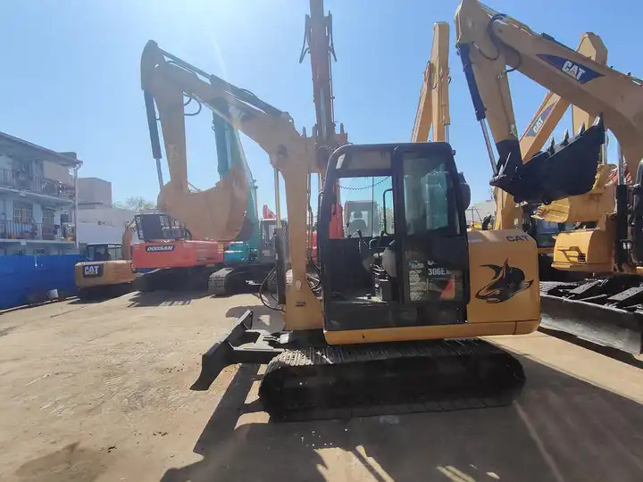Crawler excavator Used cat306E / second-hand Japan engine cat 306 306E - Excavadora de cadenas: foto 3 Crawler excavator Used cat306E / second-hand Japan engine cat 306 306E - Excavadora de cadenas: foto 3