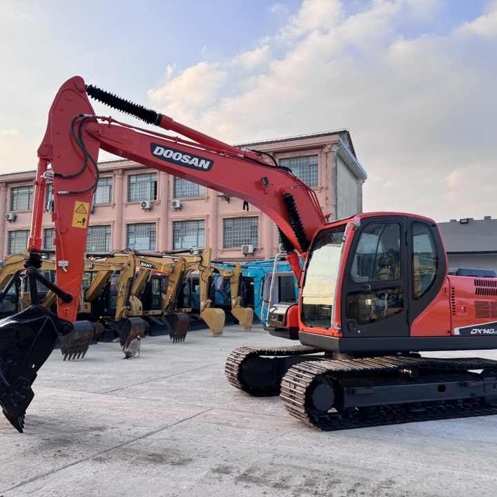 Doosan Dx140LC-9c Excavator Small Used Good Condition Original Excavators From South Korea - Excavadora de cadenas: foto 1 Doosan Dx140LC-9c Excavator Small Used Good Condition Original Excavators From South Korea - Excavadora de cadenas: foto 1