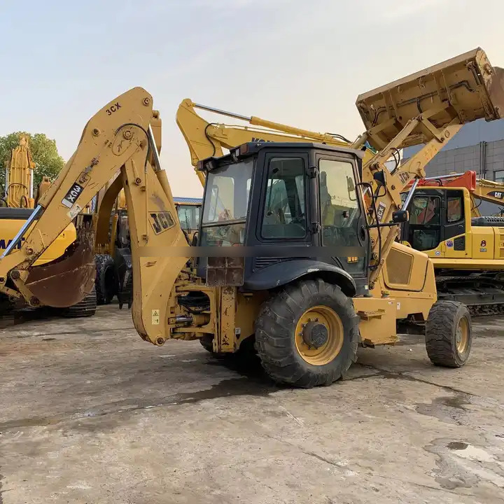 High Quality Original Uk JCB 3CX excavator used wheel loaders 7 ton backhoe loader with good working condition in stock for sale - Retroexcavadora: foto 1 High Quality Original Uk JCB 3CX excavator used wheel loaders 7 ton backhoe loader with good working condition in stock for sale - Retroexcavadora: foto 1