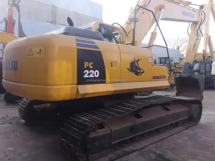 High quality Japan original Used excavator Komatsu PC 200 Used Komatsu PC200 Excavator PC 220-8 220- 8 good condition on sale - Excavadora de cadenas: foto 4 High quality Japan original Used excavator Komatsu PC 200 Used Komatsu PC200 Excavator PC 220-8 220- 8 good condition on sale - Excavadora de cadenas: foto 4