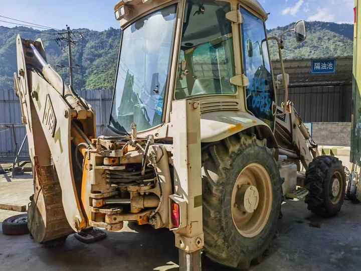 Hot sale Backhoe loader JCB 3CX 4*4 tlb loader UKmade, used cheap JCB 3CX retro loader and digger - Retroexcavadora: foto 2 Hot sale Backhoe loader JCB 3CX 4*4 tlb loader UKmade, used cheap JCB 3CX retro loader and digger - Retroexcavadora: foto 2