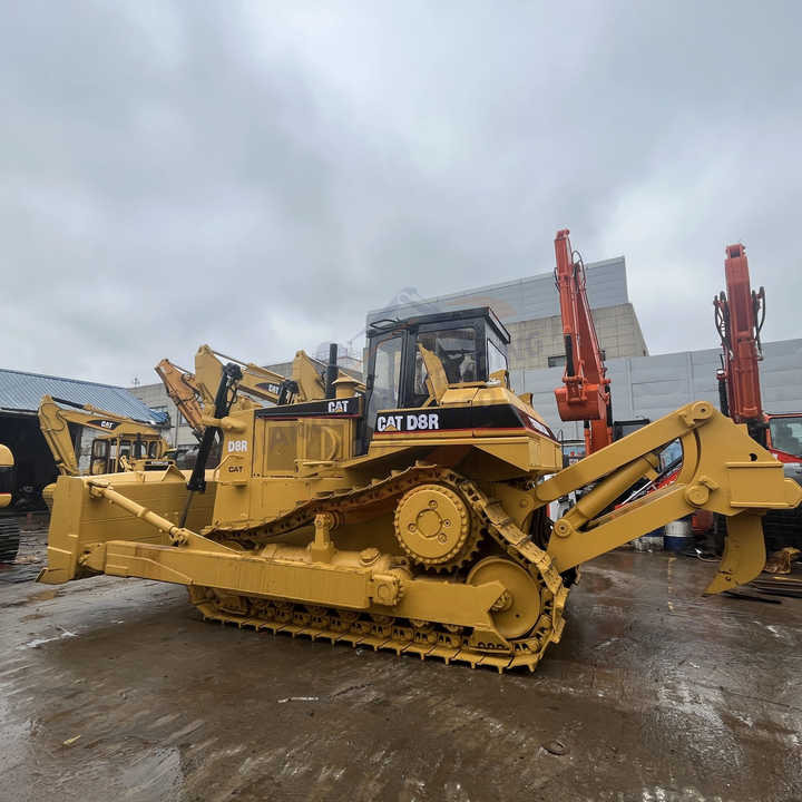 Original Japan Imported Caterpillar D6G Bulldozer Japan Original Cat D6G D7G D7R D9n D8r Used Bulldozers - Bulldozer: foto 1 Original Japan Imported Caterpillar D6G Bulldozer Japan Original Cat D6G D7G D7R D9n D8r Used Bulldozers - Bulldozer: foto 1