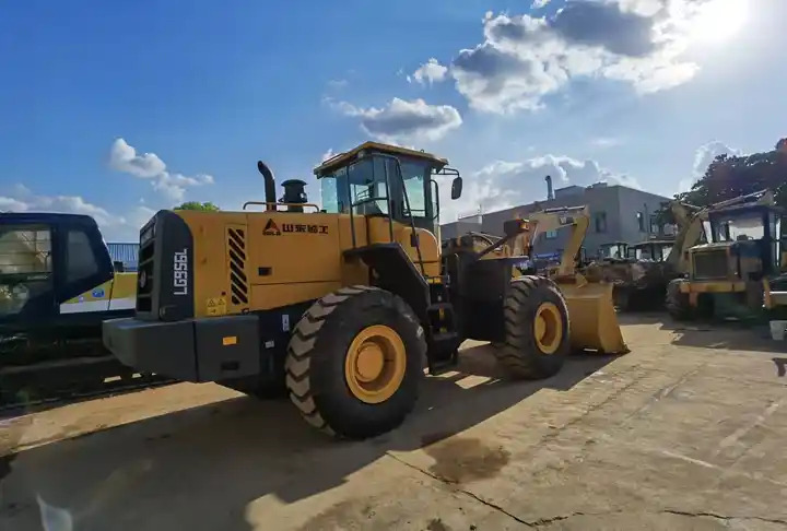 Original Used Loader Sdlg 956L China Brand,Best Price For Second Hand 3ton - 6t Wheel Loader,Tractor Loader For Sale - Cargadora de ruedas: foto 5 Original Used Loader Sdlg 956L China Brand,Best Price For Second Hand 3ton - 6t Wheel Loader,Tractor Loader For Sale - Cargadora de ruedas: foto 5