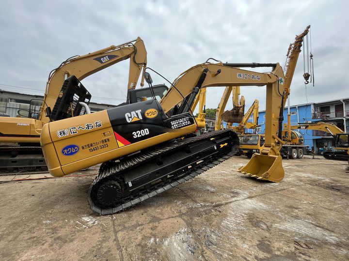 Original japan used CAT 320D 320D2 crawler excavator CAT 320 used excavators second hand excavator for sale - Excavadora de cadenas: foto 3 Original japan used CAT 320D 320D2 crawler excavator CAT 320 used excavators second hand excavator for sale - Excavadora de cadenas: foto 3