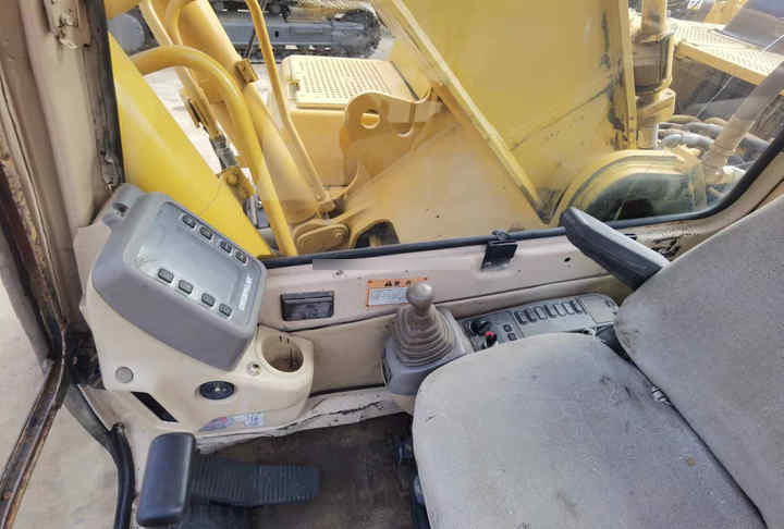 Retail Good Quality Used Digger Second Hand 30t Heavy Duty Used Excavator Cat 330bl Used Excavator - Excavadora de cadenas: foto 4 Retail Good Quality Used Digger Second Hand 30t Heavy Duty Used Excavator Cat 330bl Used Excavator - Excavadora de cadenas: foto 4
