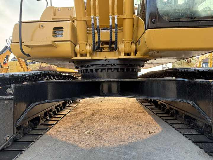 Selling Original Japanese Second-hand Cat 320C Excavator 20 Tons Caterpillar 320CL Excavator at Low Price - Excavadora de cadenas: foto 4 Selling Original Japanese Second-hand Cat 320C Excavator 20 Tons Caterpillar 320CL Excavator at Low Price - Excavadora de cadenas: foto 4