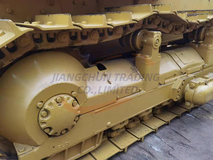 Used Good Condition dozer cat d7g bulldozer Well Maintanced Second hand Caterpillar D7G Crawler Bulldozers D7G D7H D7R - Bulldozer: foto 3 Used Good Condition dozer cat d7g bulldozer Well Maintanced Second hand Caterpillar D7G Crawler Bulldozers D7G D7H D7R - Bulldozer: foto 3