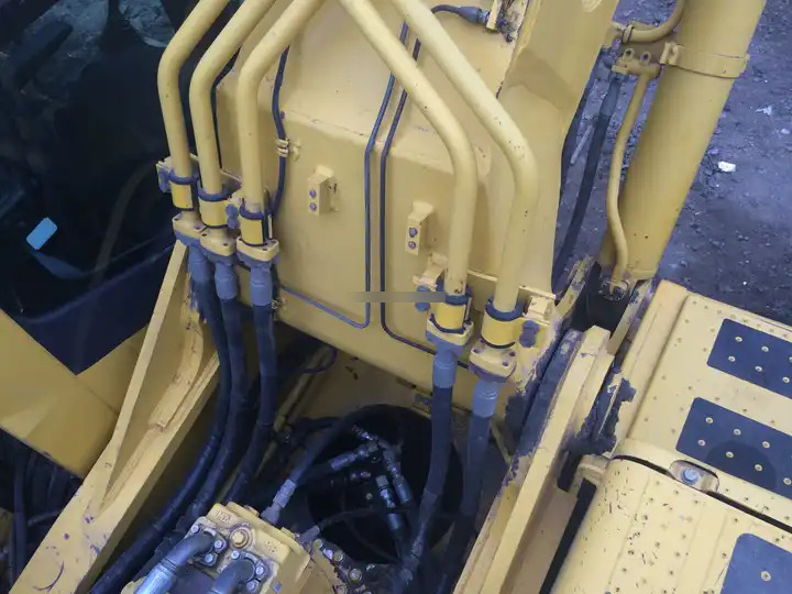 Used Komatsu excavator Pc450-8 in good condition for sale - Excavadora de cadenas: foto 4 Used Komatsu excavator Pc450-8 in good condition for sale - Excavadora de cadenas: foto 4