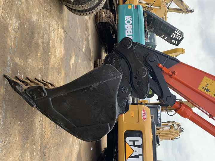 Used excavator doosan dh150 excavators machinery doosan dx60 dx80 dx75 dx225 Good Condition Low price - Excavadora de cadenas: foto 3 Used excavator doosan dh150 excavators machinery doosan dx60 dx80 dx75 dx225 Good Condition Low price - Excavadora de cadenas: foto 3