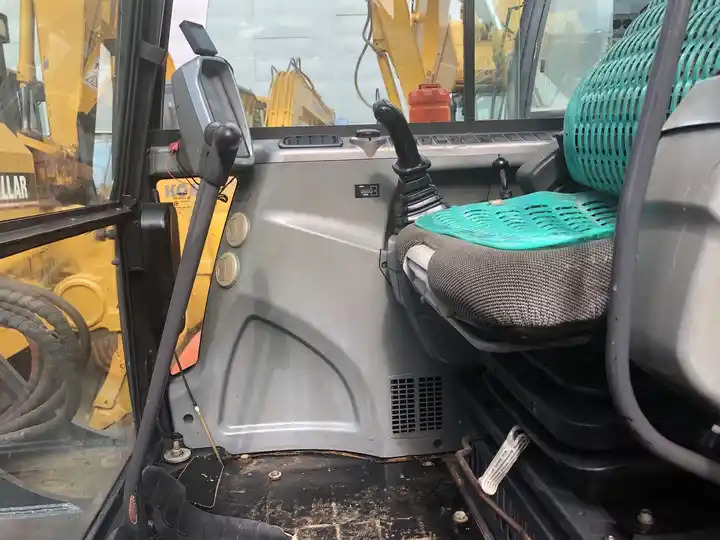 Doosan excavator used dx60 dh60 dx55 dh55 mini excavator 6 ton mini excavator free shipping - Excavadora de cadenas: foto 5 Doosan excavator used dx60 dh60 dx55 dh55 mini excavator 6 ton mini excavator free shipping - Excavadora de cadenas: foto 5