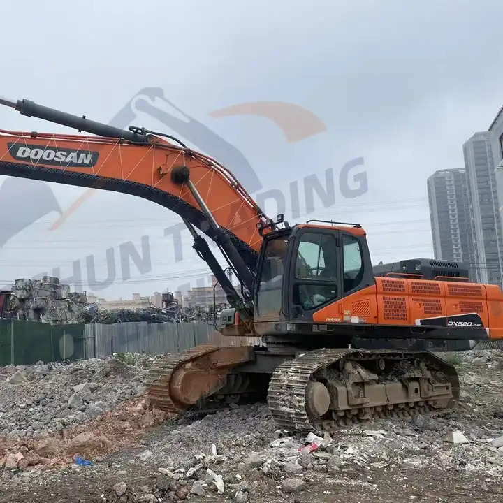 High quality Used Doosan excavator DX520LC-9C in good condition for sale - Excavadora de cadenas: foto 1 High quality Used Doosan excavator DX520LC-9C in good condition for sale - Excavadora de cadenas: foto 1
