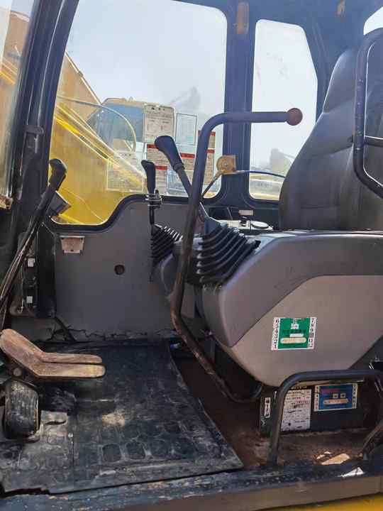 Nice porfmance Japanese Hot Selling Good Condition Used Excavator Komatsu PC120 Cheap Price PC210 PC220-8 pc120 pc130 - Excavadora de cadenas: foto 4 Nice porfmance Japanese Hot Selling Good Condition Used Excavator Komatsu PC120 Cheap Price PC210 PC220-8 pc120 pc130 - Excavadora de cadenas: foto 4