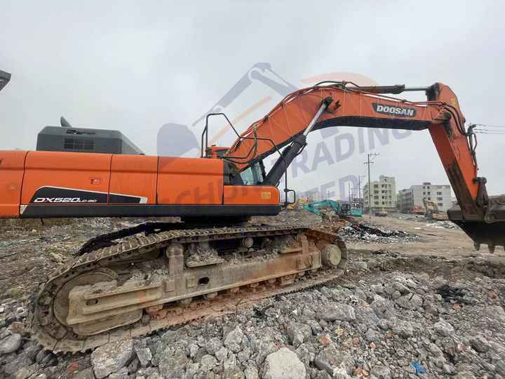Perfect performance Used Doosan excavator DX520LC-9C in good condition for sale - Excavadora de cadenas: foto 4 Perfect performance Used Doosan excavator DX520LC-9C in good condition for sale - Excavadora de cadenas: foto 4