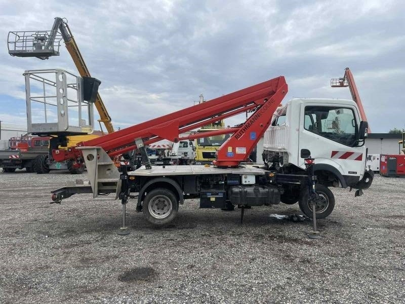 Nissan Cabstar RUTHMANN-ECOLINE 160 - 16m - 250 kg - Camión con plataforma elevadora: foto 4 Nissan Cabstar RUTHMANN-ECOLINE 160 - 16m - 250 kg - Camión con plataforma elevadora: foto 4