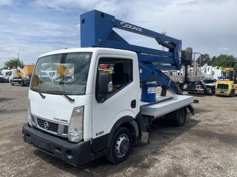 Nissan Cabstar Socage DA324 - 24m, 225kg - Camión con plataforma elevadora: foto 2 Nissan Cabstar Socage DA324 - 24m, 225kg - Camión con plataforma elevadora: foto 2
